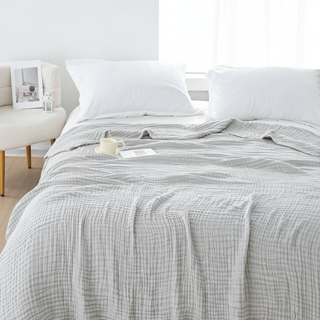 CLOUDNEST – Ultra-Breathable 6-Layer Cotton Gauze Blanket for Year-Round Comfort