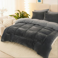 VELVLOFT – Lamb Fleece Grid Comforter