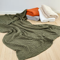 CLOUDNEST – Ultra-Breathable 6-Layer Cotton Gauze Blanket for Year-Round Comfort