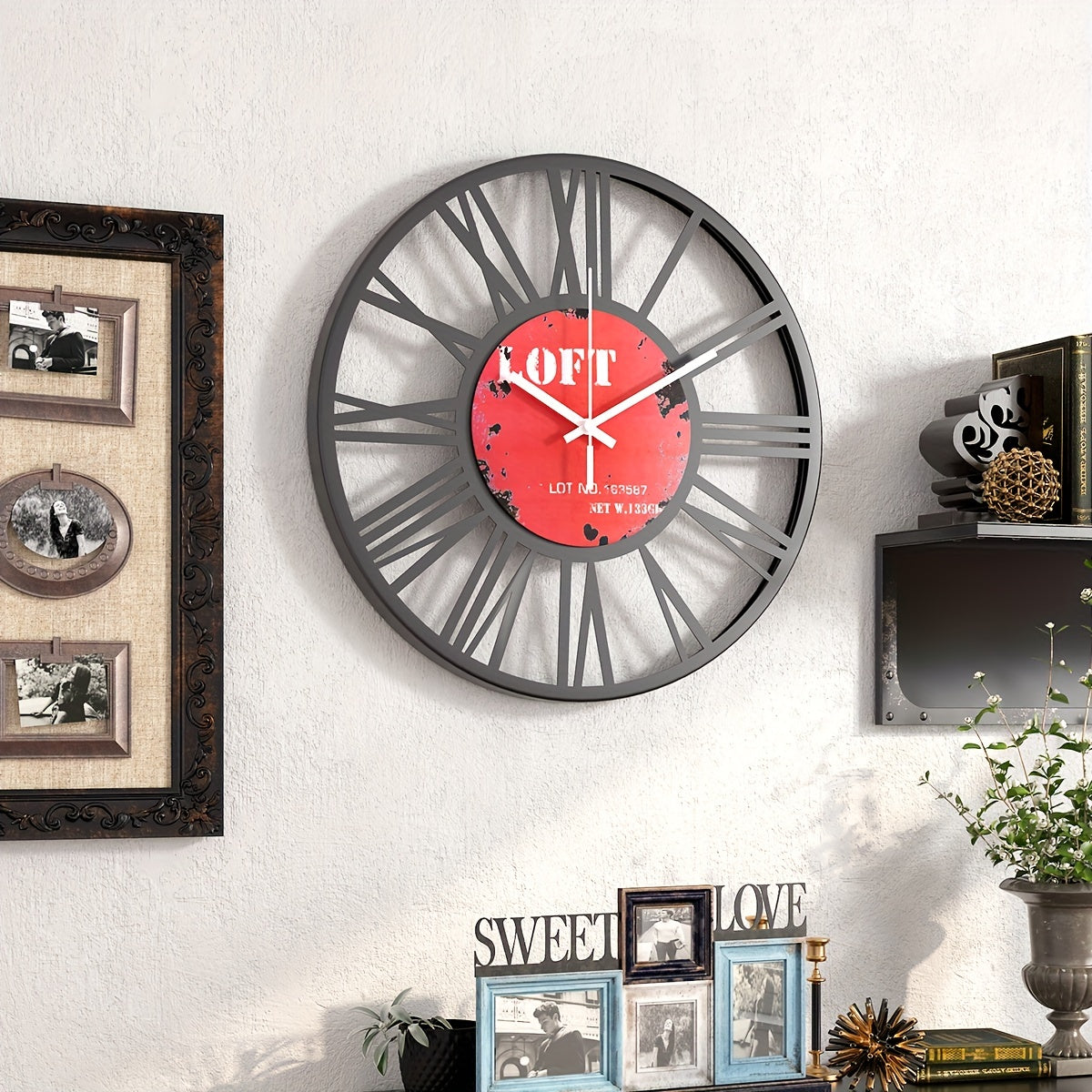 ROMANICA COLOR – Retro Roman Numeral Wall Clock