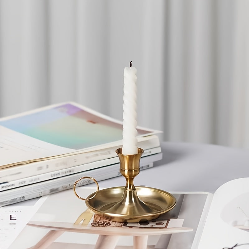 AURELIA GOLD – Elegant Golden Metal Candlestick