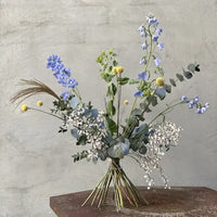 BLOOMORA – Floral Arrangement Holder for Balanced Bouquet Design