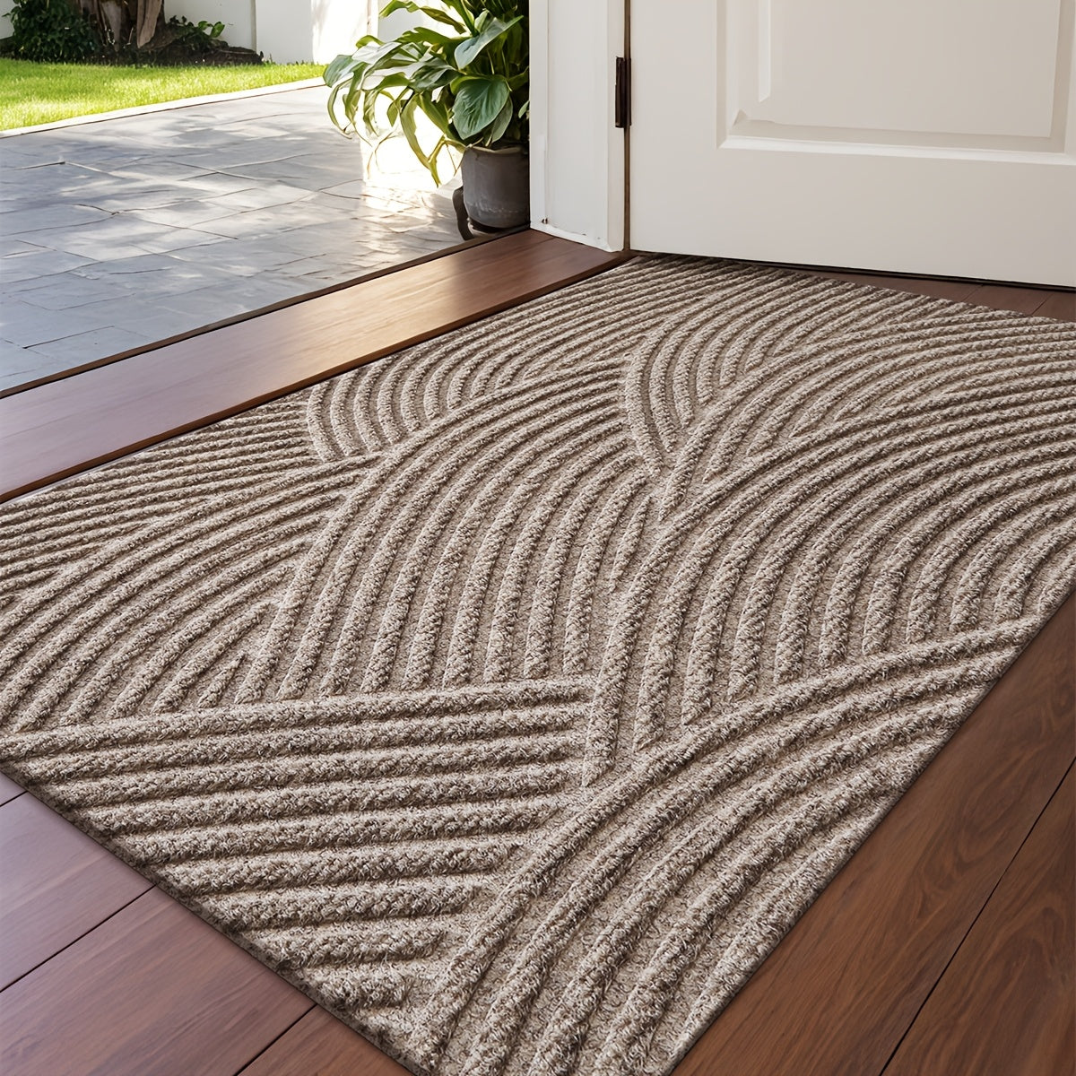 HOMEHORIZON - Geometric Striped Doormat Non-Slip Entrance Rug