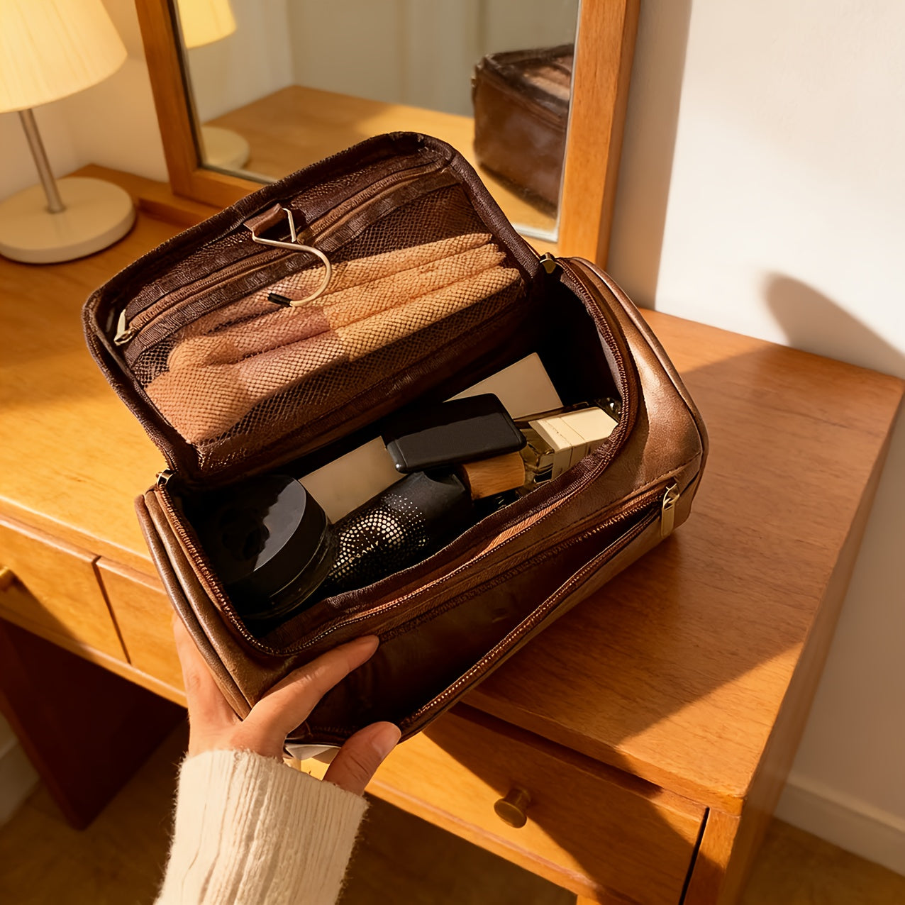 URBANCRAFT - Vintage Leather Men’s Business Bag & Travel Cosmetics Organizer
