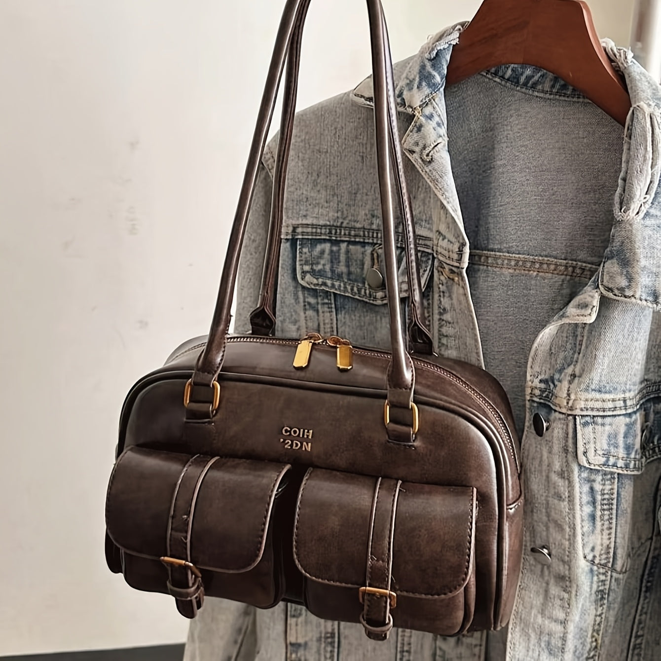 TRAVELINA - PU Shoulder Bag with Multiple Pockets and Chain Strap Detail