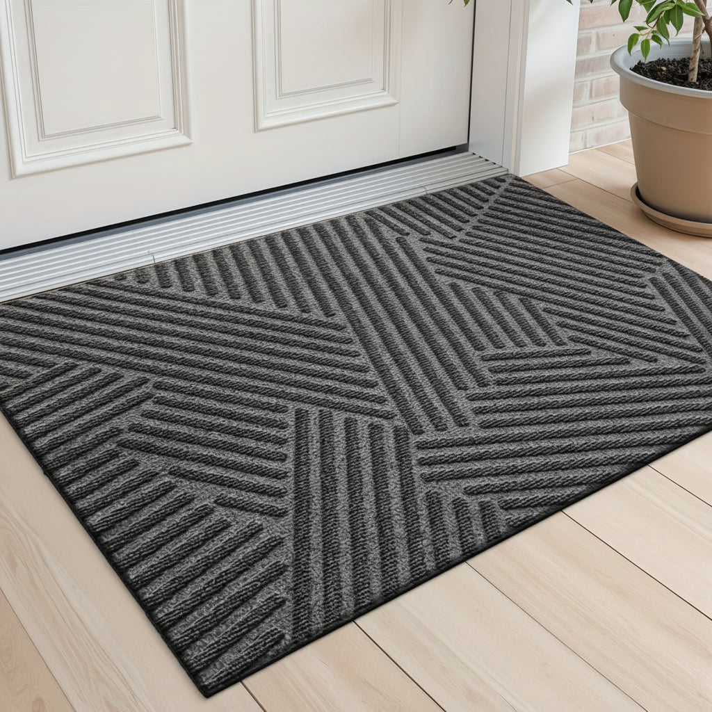 HOMEHORIZON - Geometric Striped Doormat Non-Slip Entrance Rug