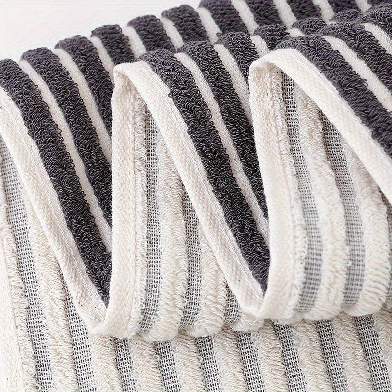 STRIPTEX – Cotton Striped Hanging Loop Towels Set