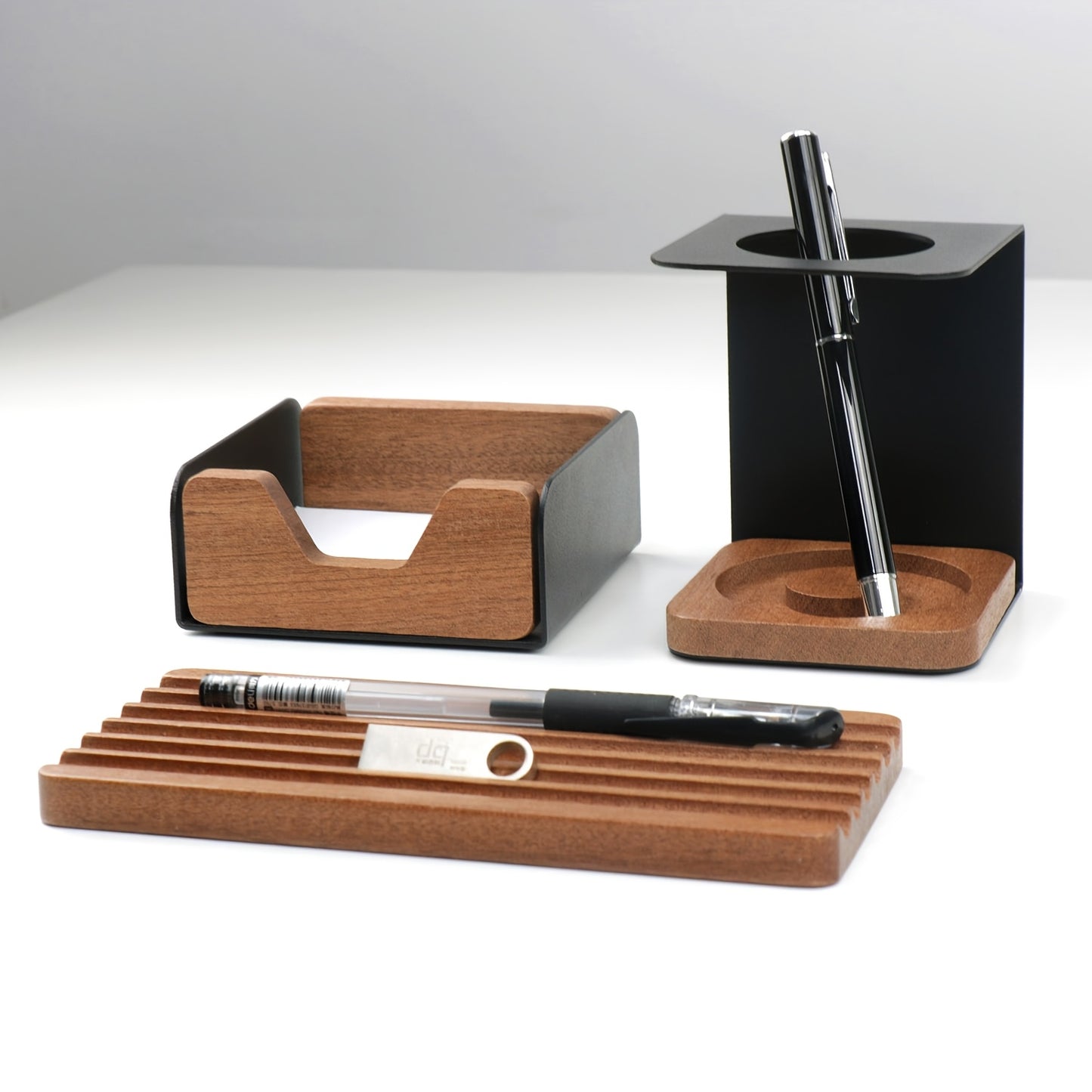 STEELORA – Vintage Carbon Steel Desk Organizer Set