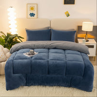 VELVLOFT – Lamb Fleece Grid Comforter