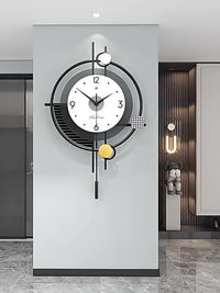 AURA - Smukły zegar do salonu z prostym akcentem designu