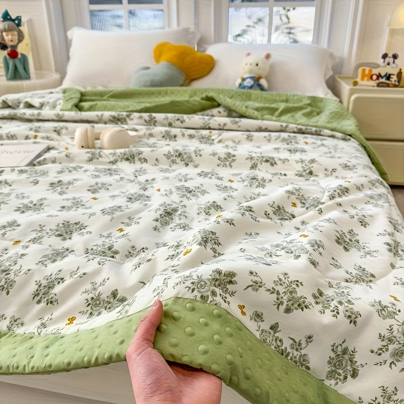 BLOOMCOOL – Lightweight Floral Summer Quilt for Breathable Sleep Comfort
