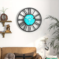 ROMANICA COLOR – Retro Roman Numeral Wall Clock