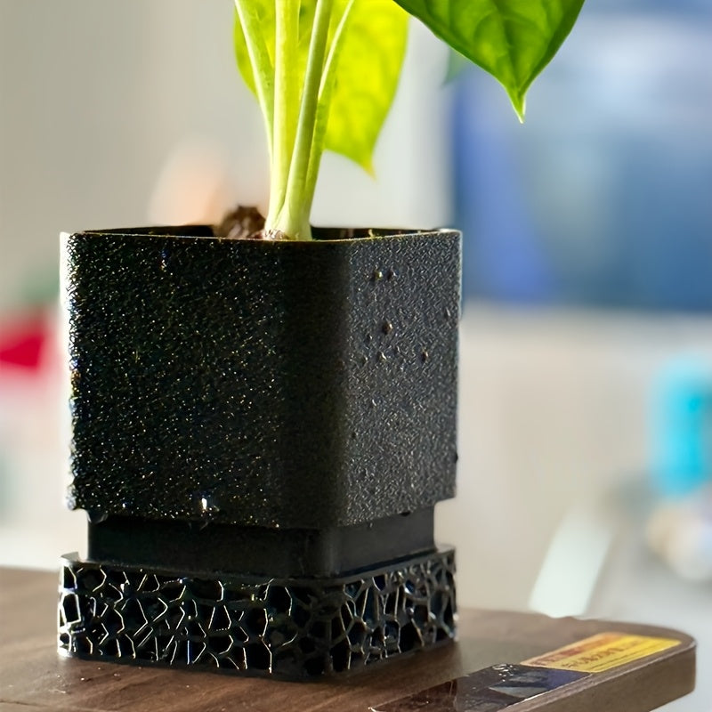 GEOPOT – Modern Geometric Planter with Drainage Tray for Clean Plant Display