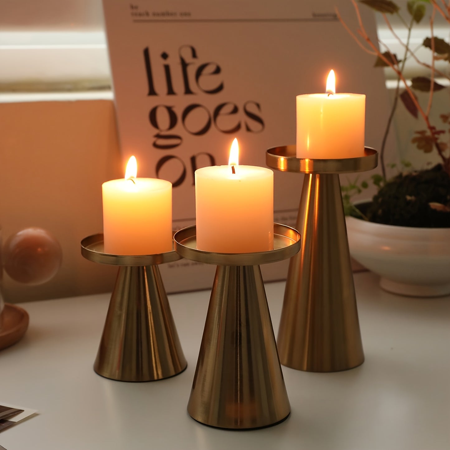 TRIO CONICA – 3-Piece Iron Conical Candle Holder Set