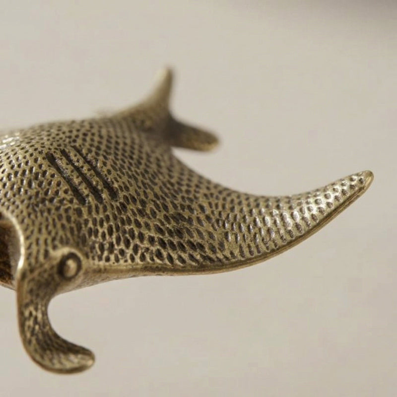 Artisan Brass Manta Ray Figurine - Handcrafted Ocean-Inspired Décor 2