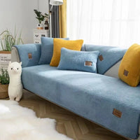 COUCHCLOUD – Plush sofa cover made of lambswool for warmth and protection 6