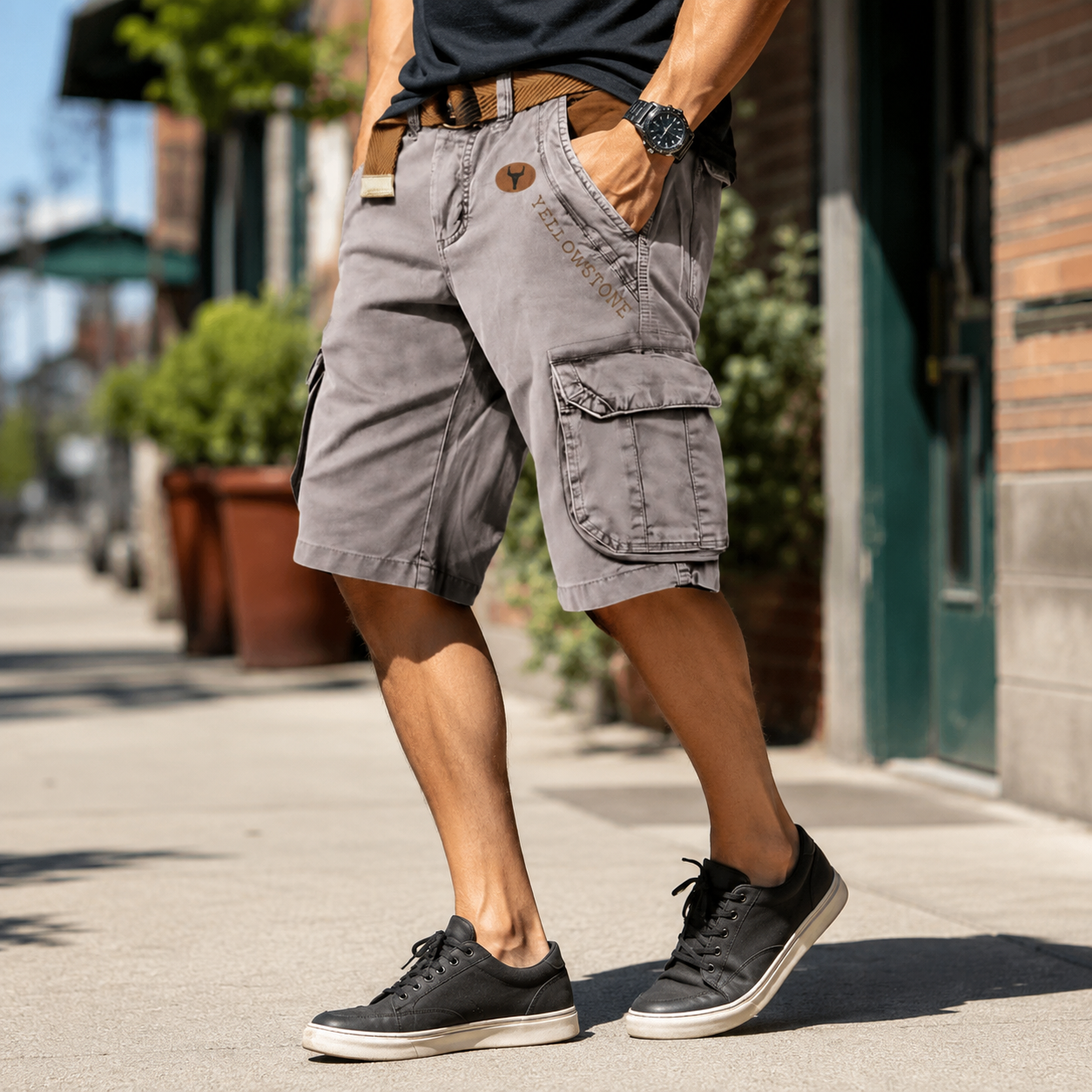 CARGOMATE – Functional Cargo Shorts for Work and Outdoor Adventures