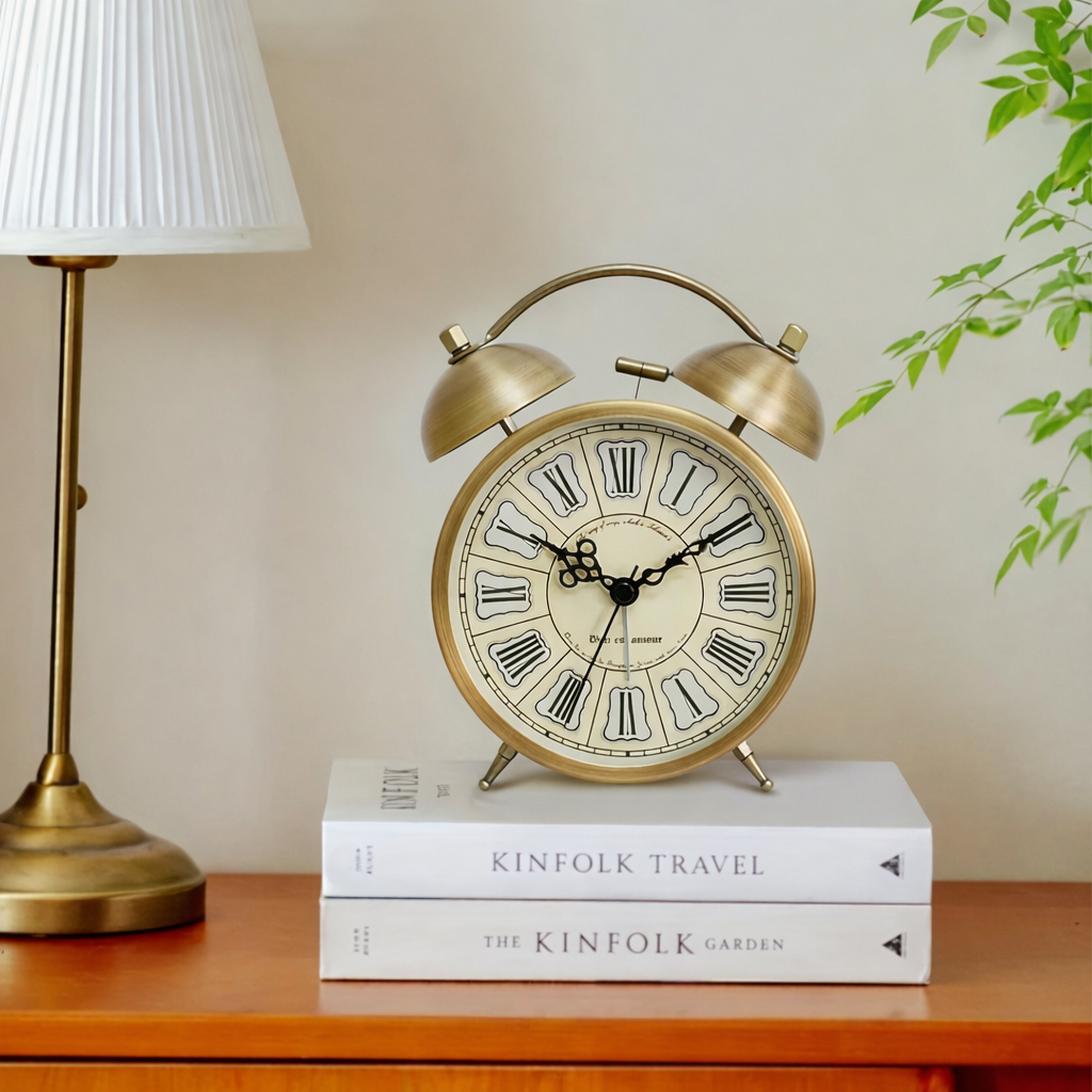 NORDIBELL – Scandinavian Vintage Luminous Alarm Clock