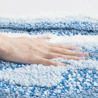 Coastal Charm - Non-Slip Bath Mat with Seaside Footprint Pattern for Bathrooms 3