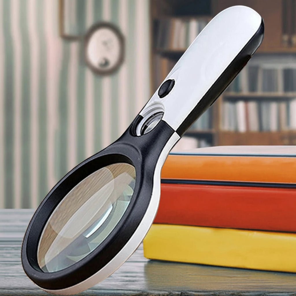 Klarblick - 45x Handheld Magnifying Glass with Light for Reading and Detail Viewing 1