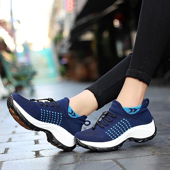 WIDEFITORA – Atmungsaktive orthopädische Schuhe mit rutschfester Sohle für sicheren Halt