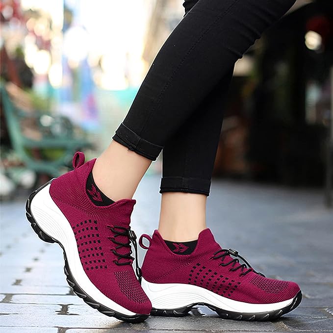 WIDEFITORA – Atmungsaktive orthopädische Schuhe mit rutschfester Sohle für sicheren Halt