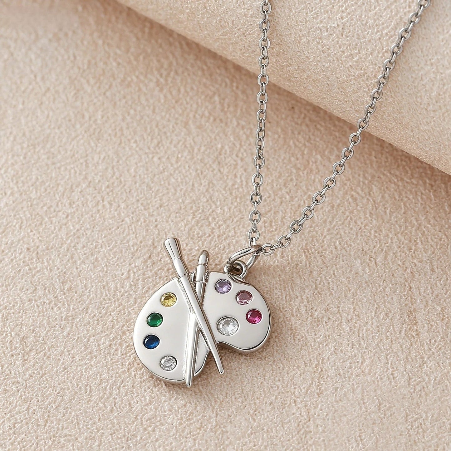 PALETTELUXE – Artist Palette Pendant Necklace with Gemstone Accent