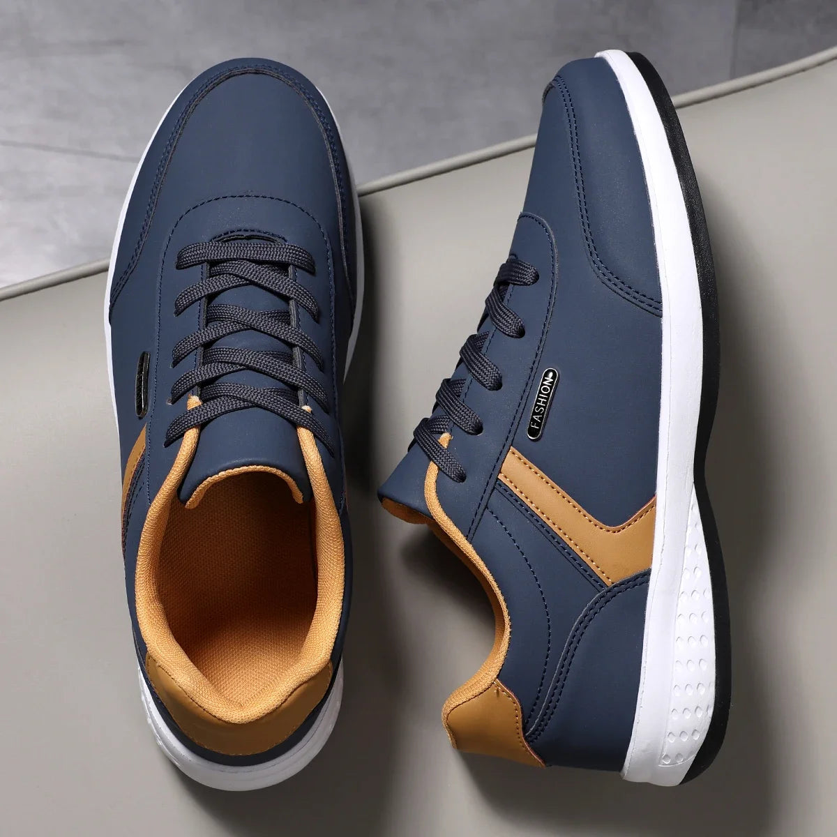 ZENORUN – Flexible Flat Bottom Running Shoes for Daily Comfort