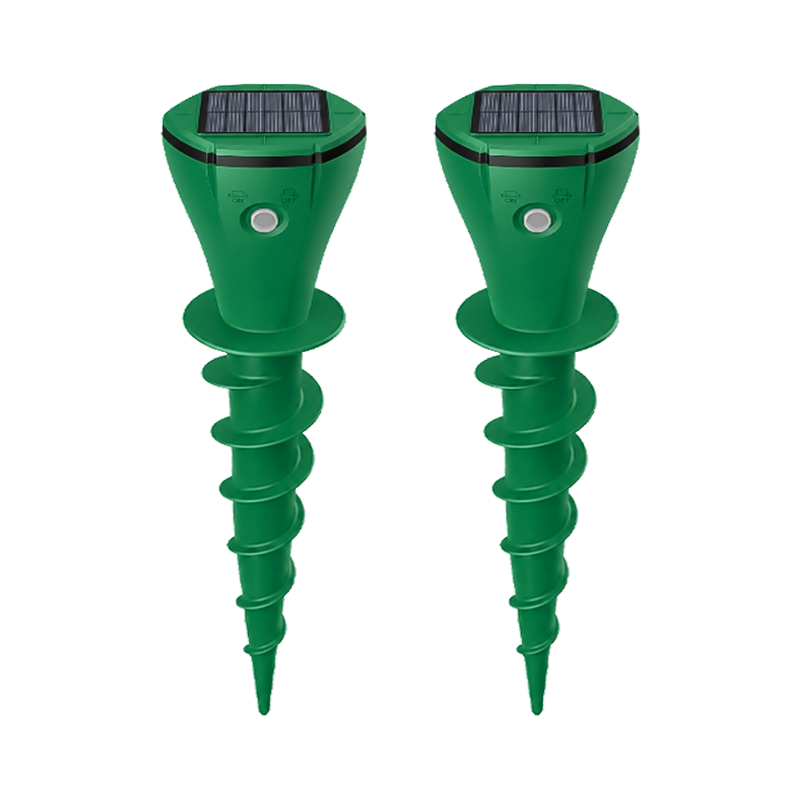 MOLEGUARD – Solar Powered Repellent for Garden and Lawn Protection