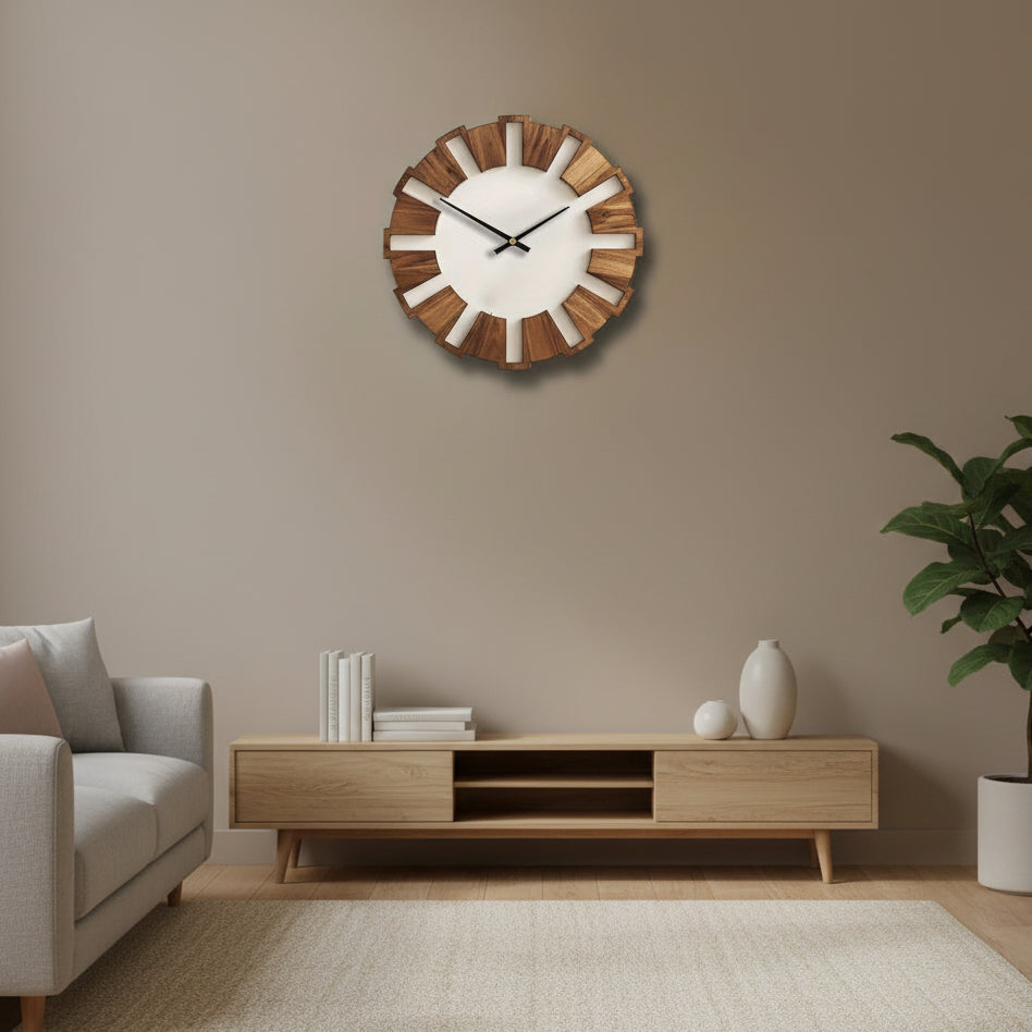 WOODORA ROUND – Dekorative geräuschlose Holzwanduhr