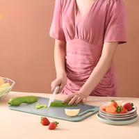 Stylish Double-Sided Chopping Board with Integrated Garlic Grinder & Non-Stick Surface 2