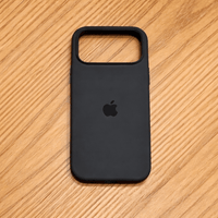 VELVIGUARD – MagSafe Compatible Silicone Case with Soft Touch Surface for iPhone 6