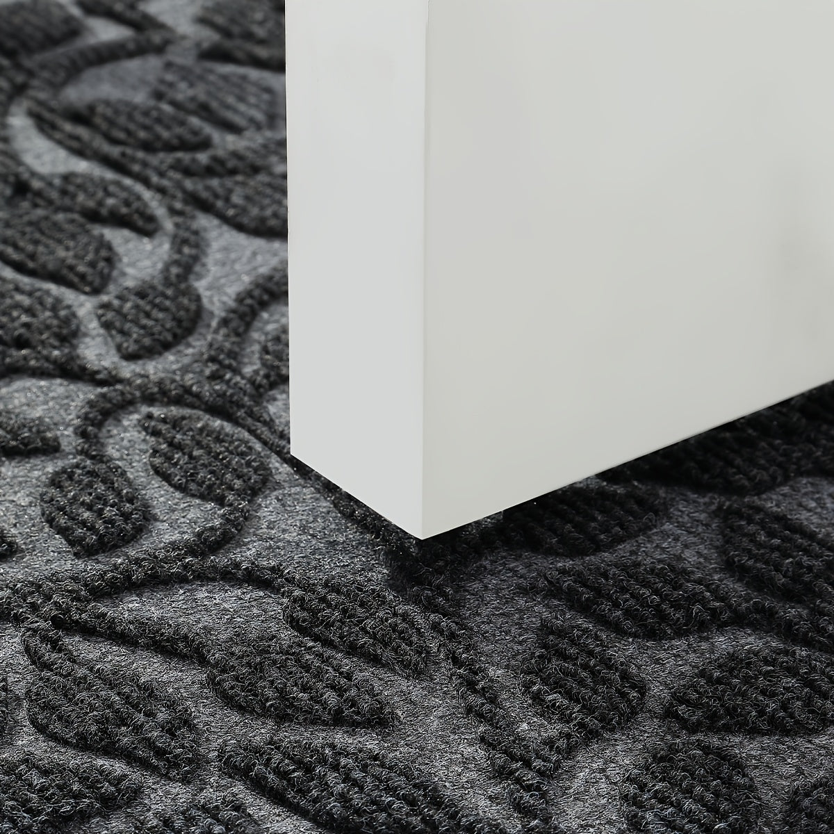 SAFEFEET - Front Entry Rug, High Traffic Durable Mat for Home & Holiday Use
