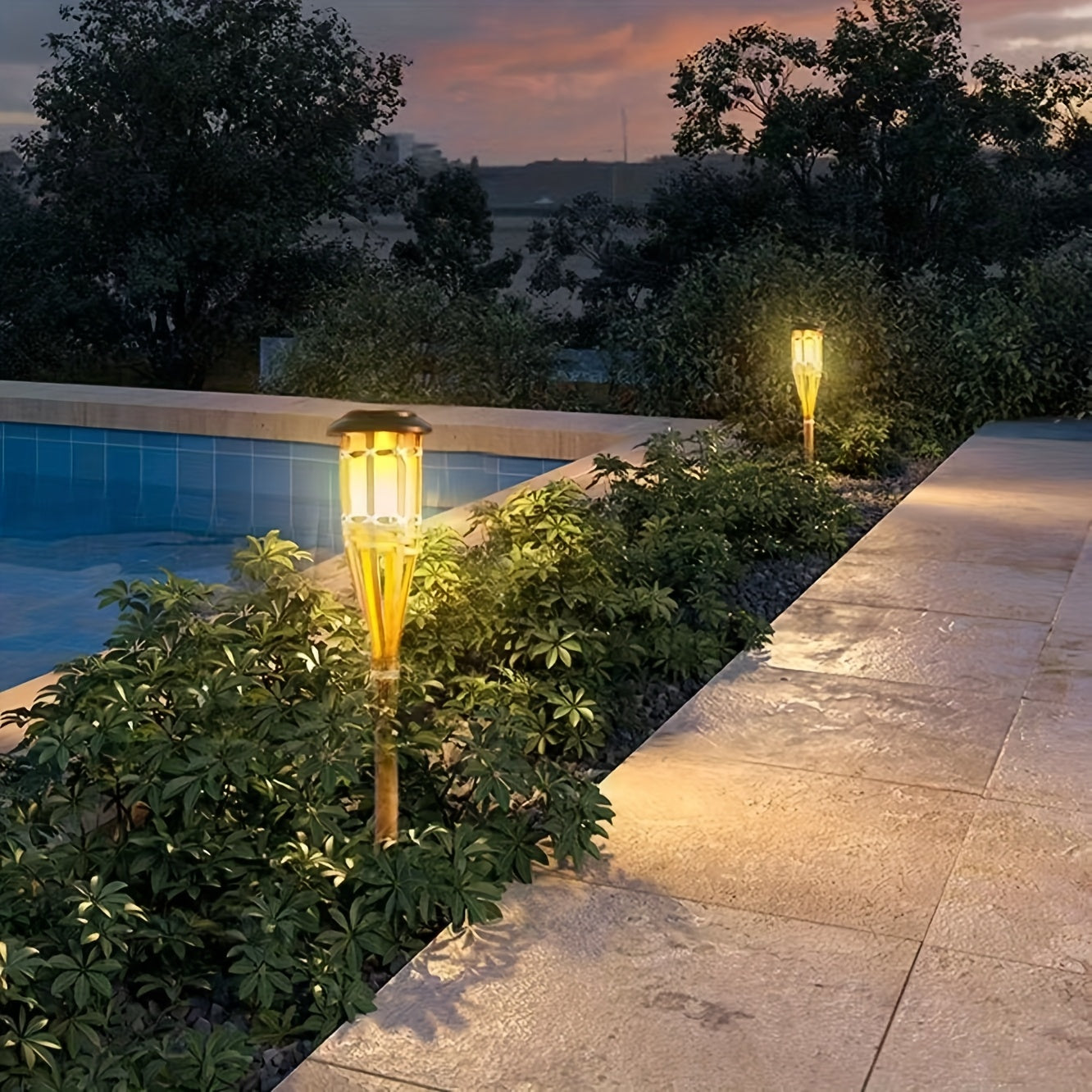 FLAMEGLOW – Solar Bamboo LED Lights for Outdoor Ambiance