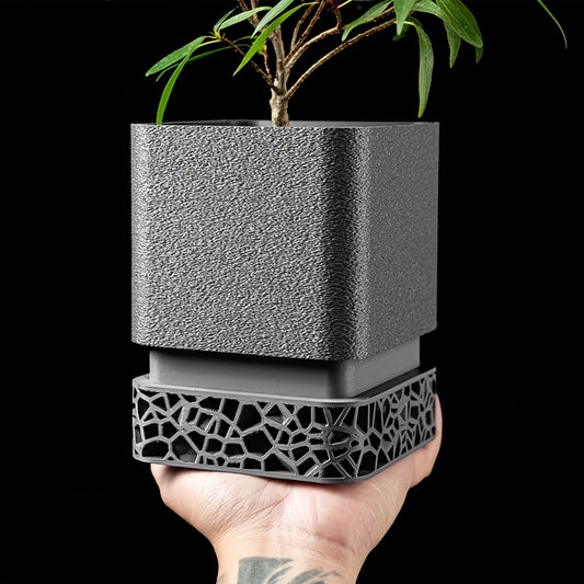 GEOPOT – Modern Geometric Planter with Drainage Tray for Clean Plant Display