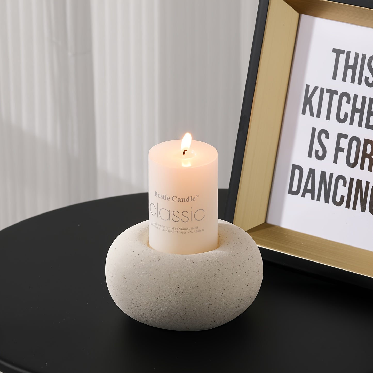 CIRCADIA WHITE – Ceramic Donut Candle Holder