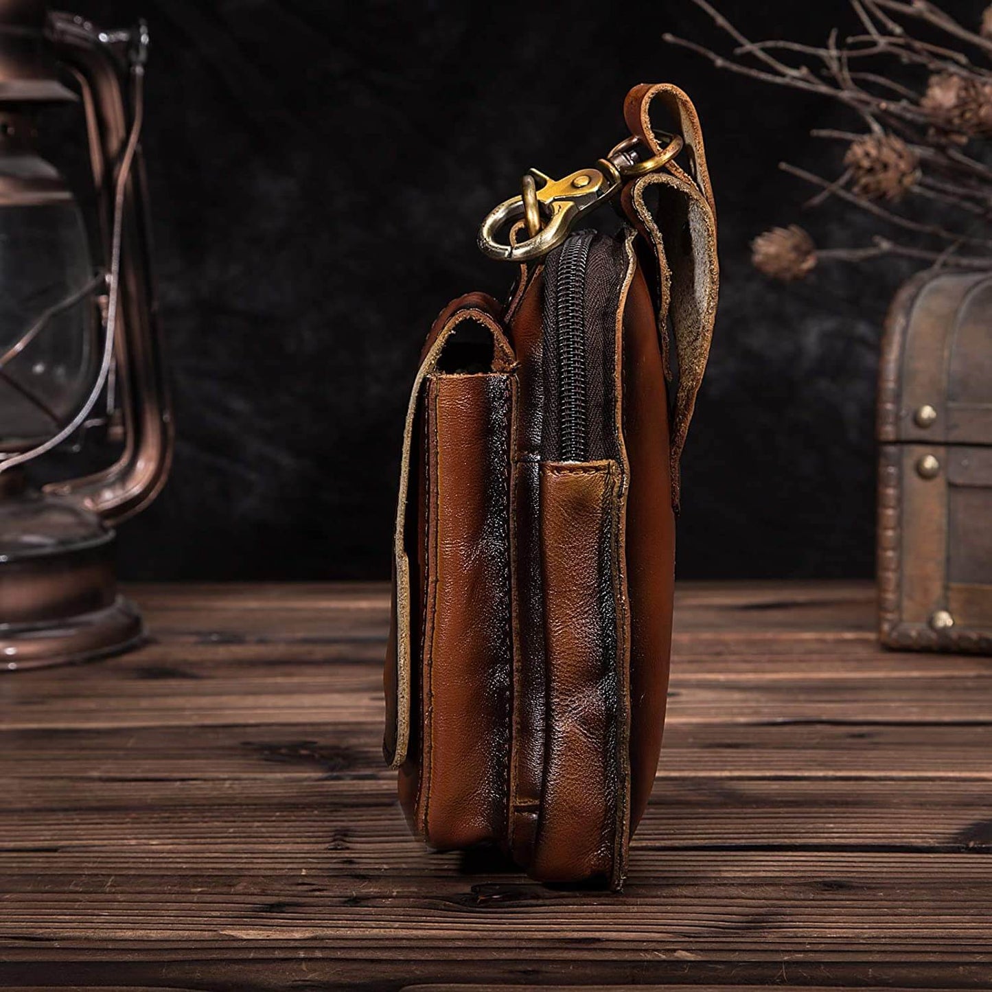 MOVEPOUCH – Men’s Crossbody Waist Bag for Travel and Outdoor Activities
