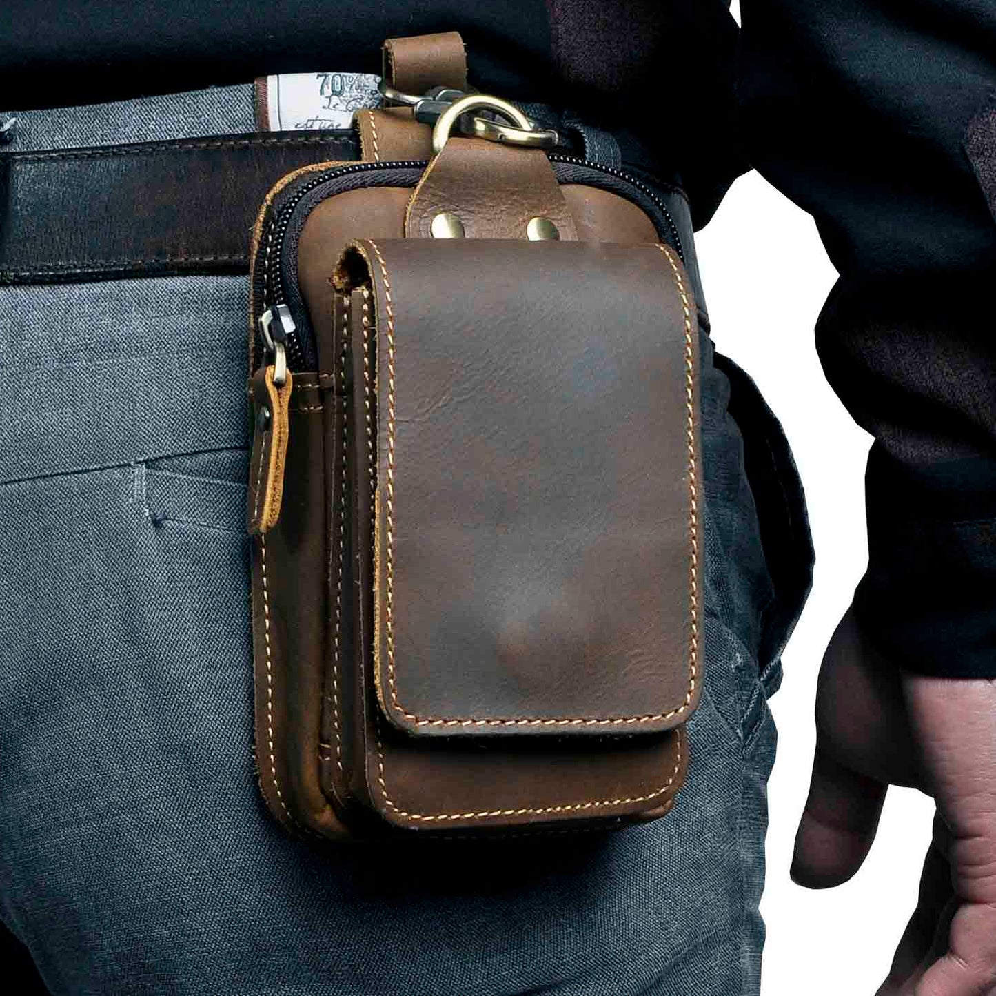 MOVEPOUCH – Men’s Crossbody Waist Bag for Travel and Outdoor Activities