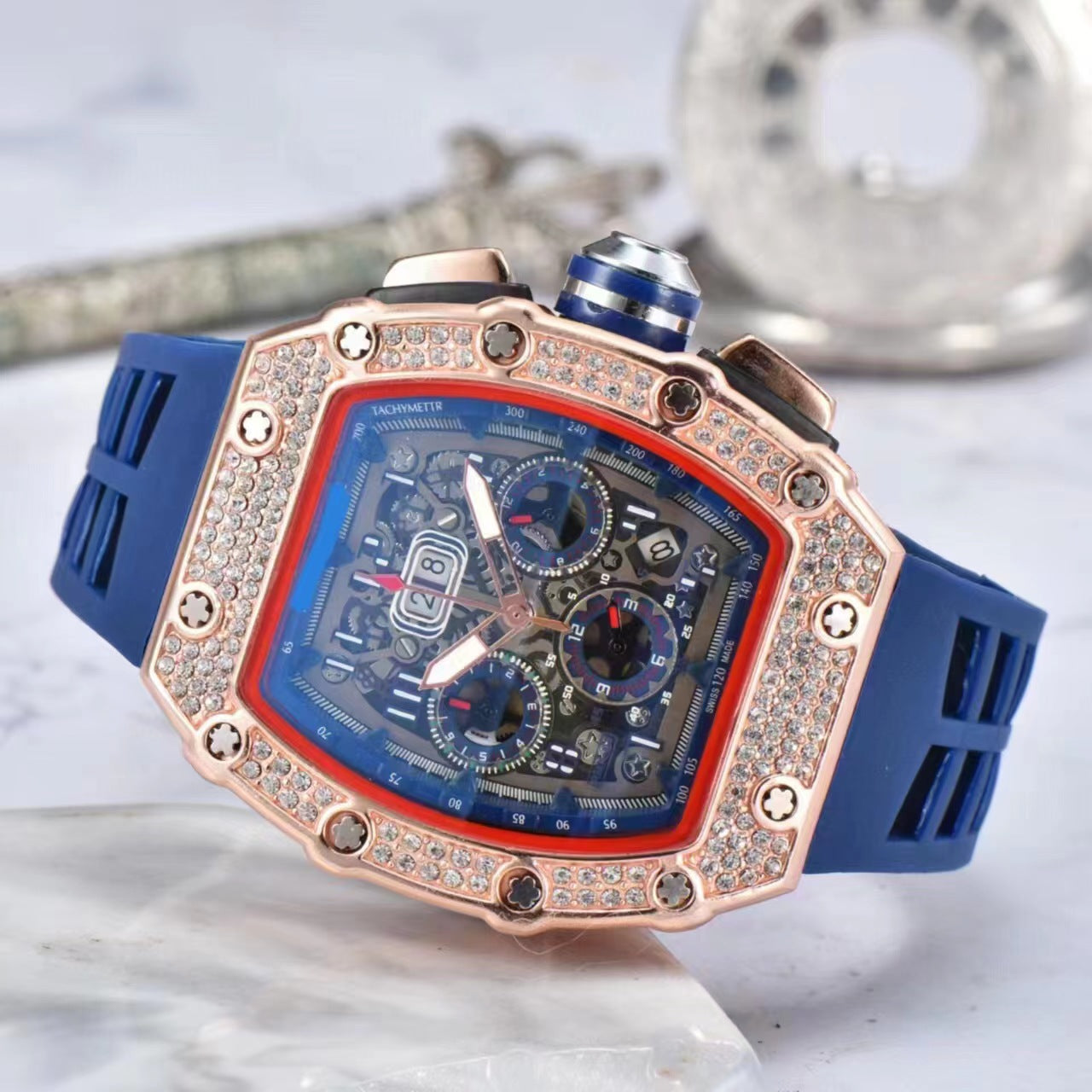 CRYSTALFORGE – Luxury Timepiece with Elegant Rhinestone Detailing